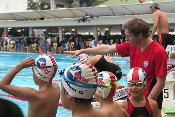 贊助Mantas Swimming Club